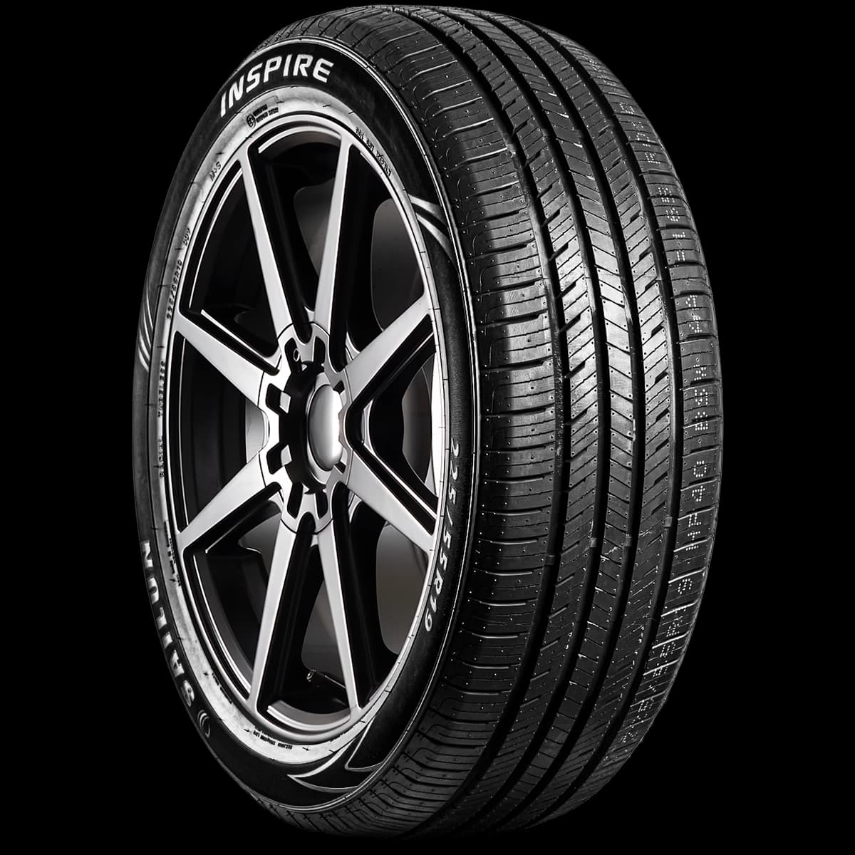 Sailun Inspire 20" angled tire