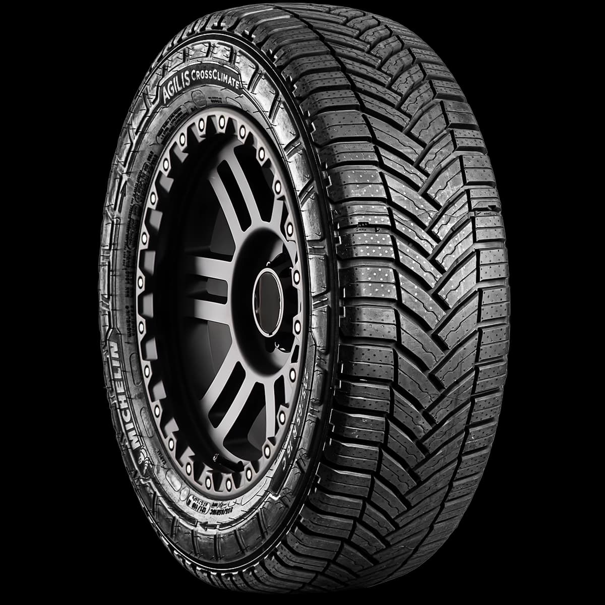 Michelin Agilis CrossClimate 17" angled tire