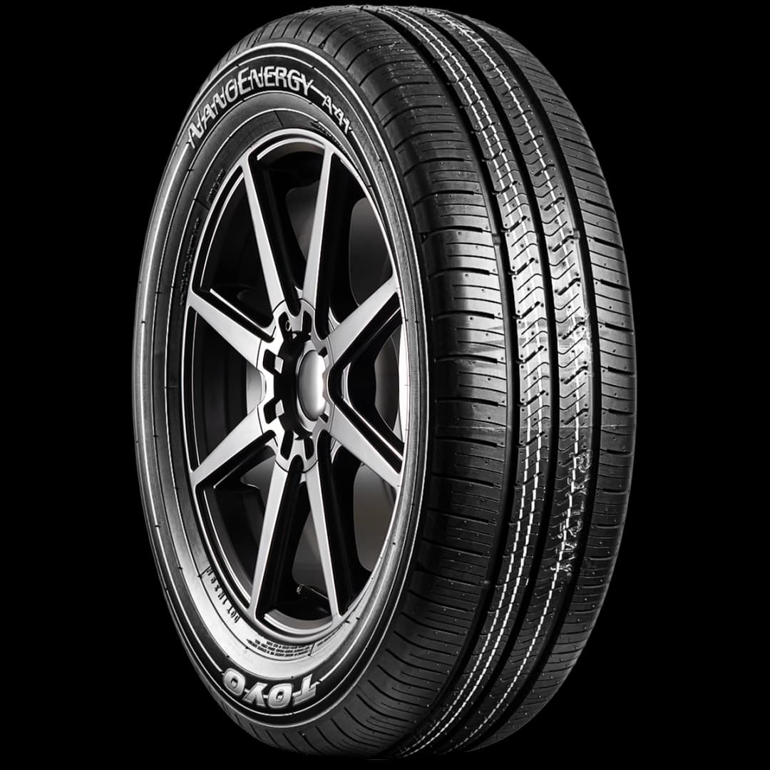 Toyo NanoEnergy A41 17" angled tire