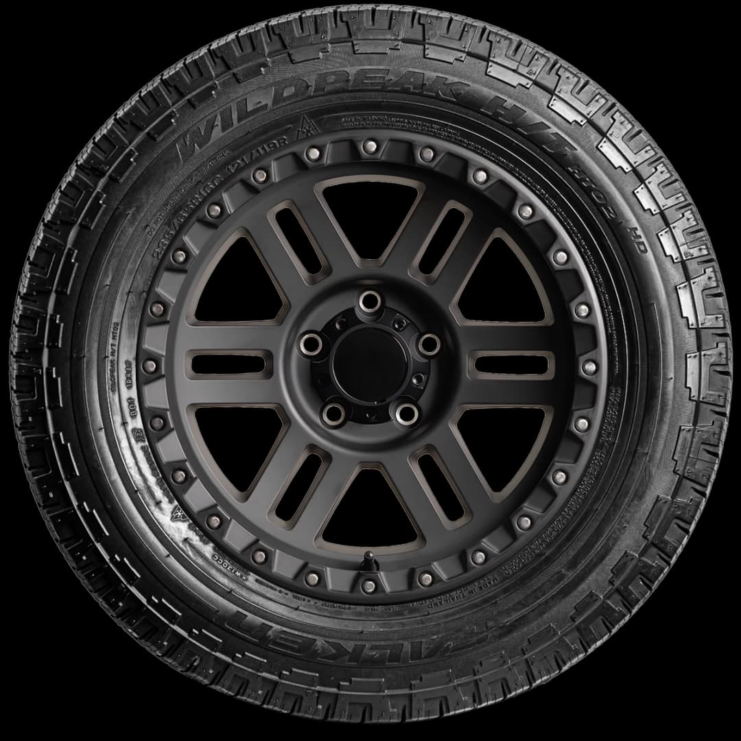 Falken Wild Peak H/T 02 17" side tire