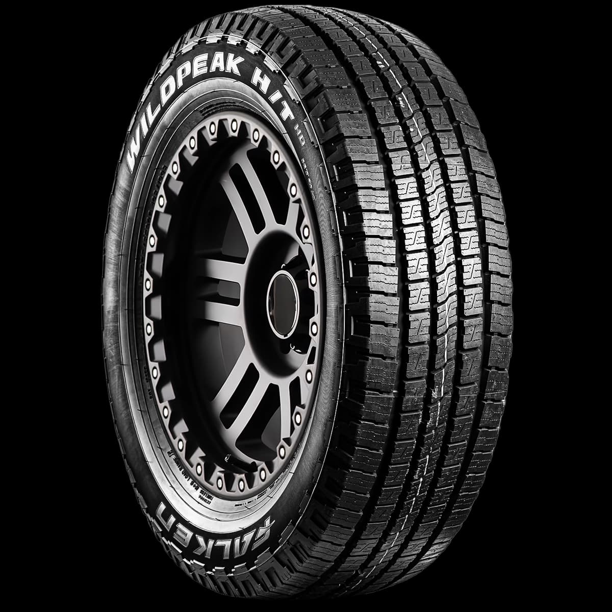 Falken Wild Peak H/T 02 20" angled tire