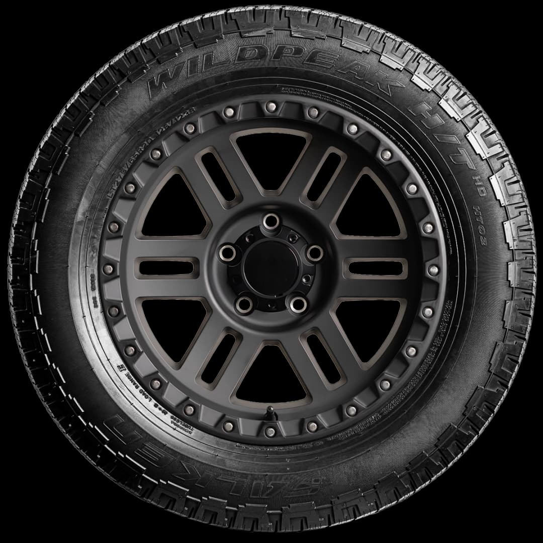 Falken Wild Peak H/T 02 20" side tire