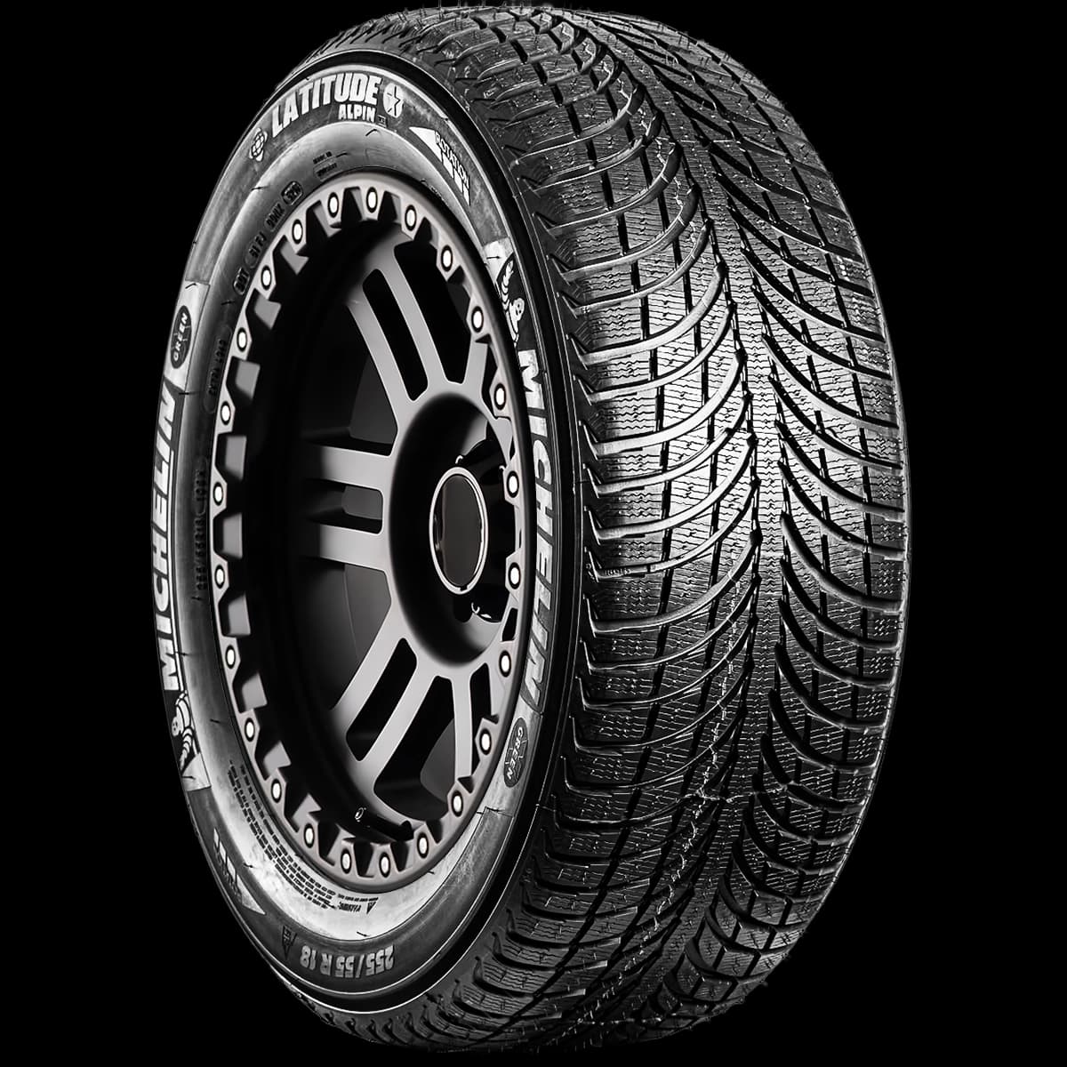 Michelin Latitude Alpin LA2 17" angled tire