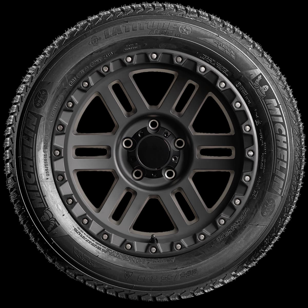 Michelin Latitude Alpin LA2 17" side tire