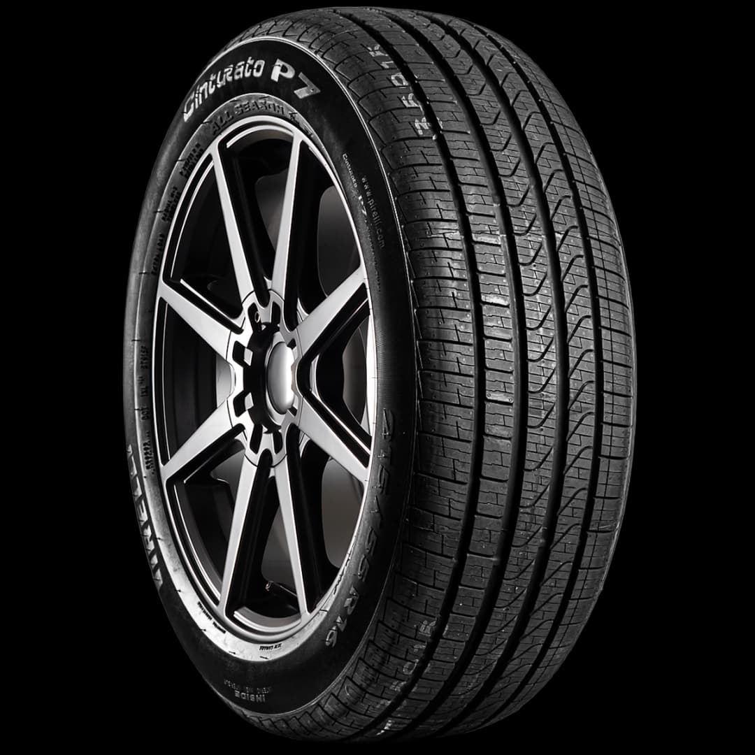 Pirelli Cinturato P7 AS+ 2 17" angled tire