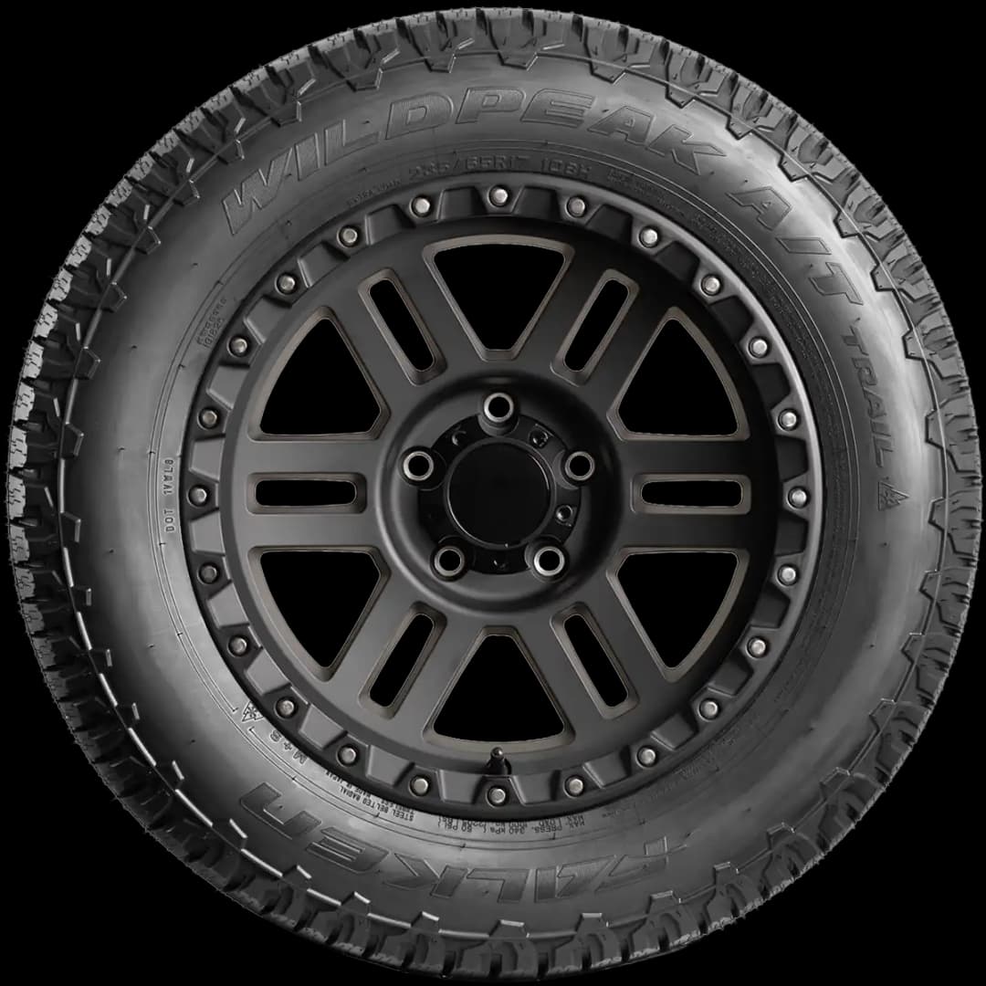 Falken Wildpeak A/T Trail 17" side tire