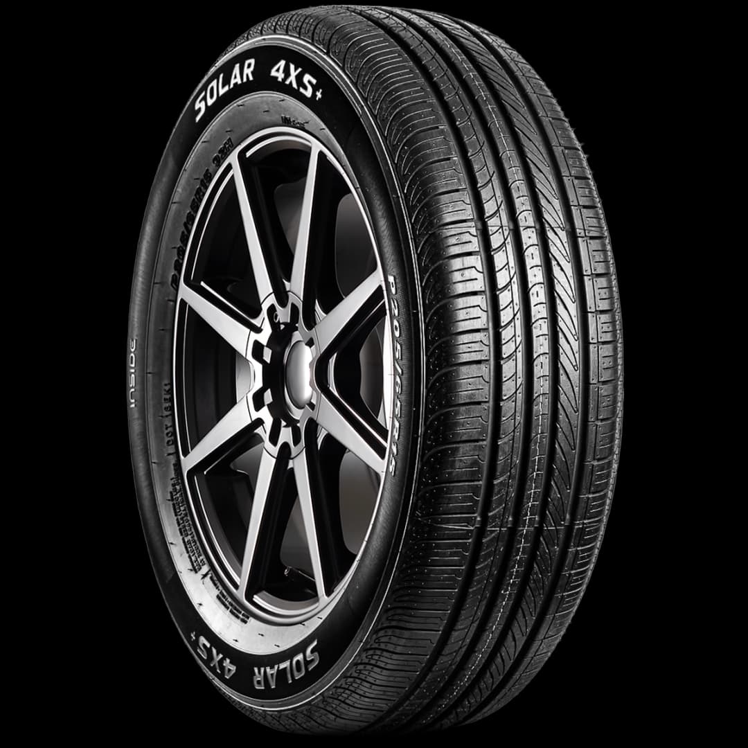 Solar 4XS+ 17" angled tire