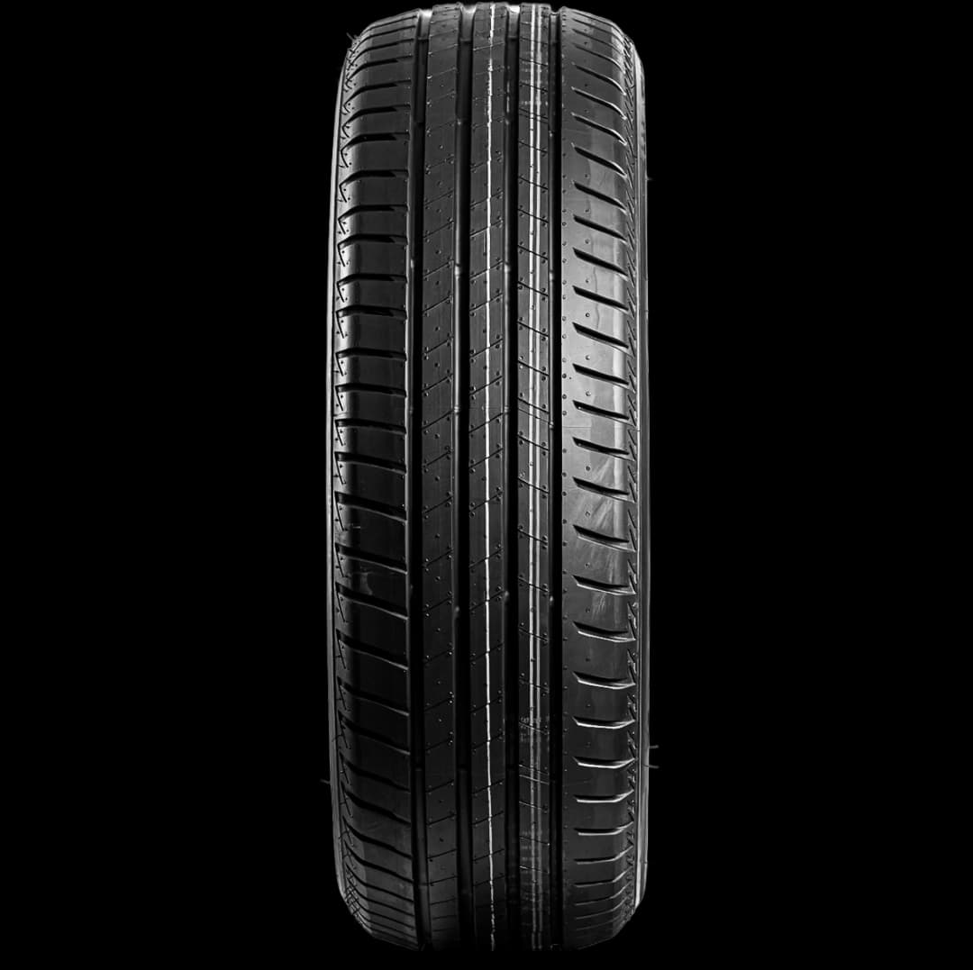 Bridgestone Turanza T005 20" front tire