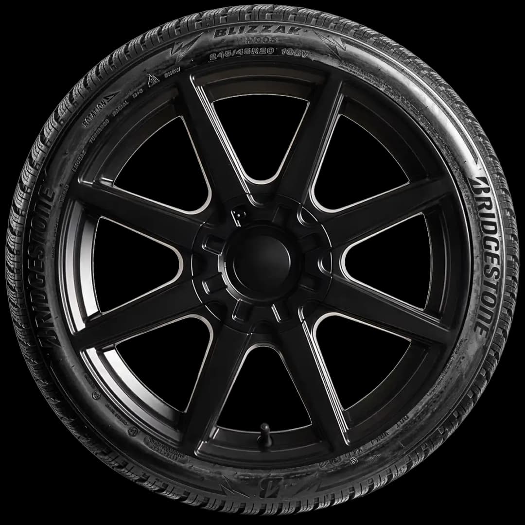 Bridgestone Blizzak LM005 20" side tire