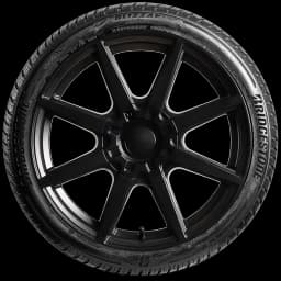 Bridgestone Blizzak LM005 20" side tire