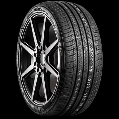 Kumho Majesty Solus tire