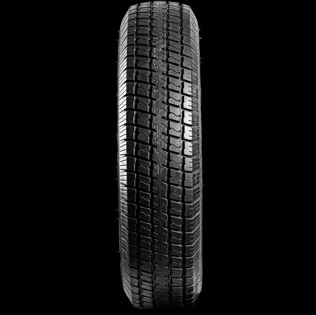Castlerock ST226 15" front tire