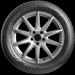 Goodyear Assurance Comfort Drive 17" side tire