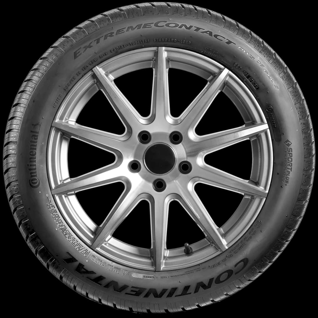Continental ExtremeContact DWS06 Plus 225/40ZR18XL Tires - Low