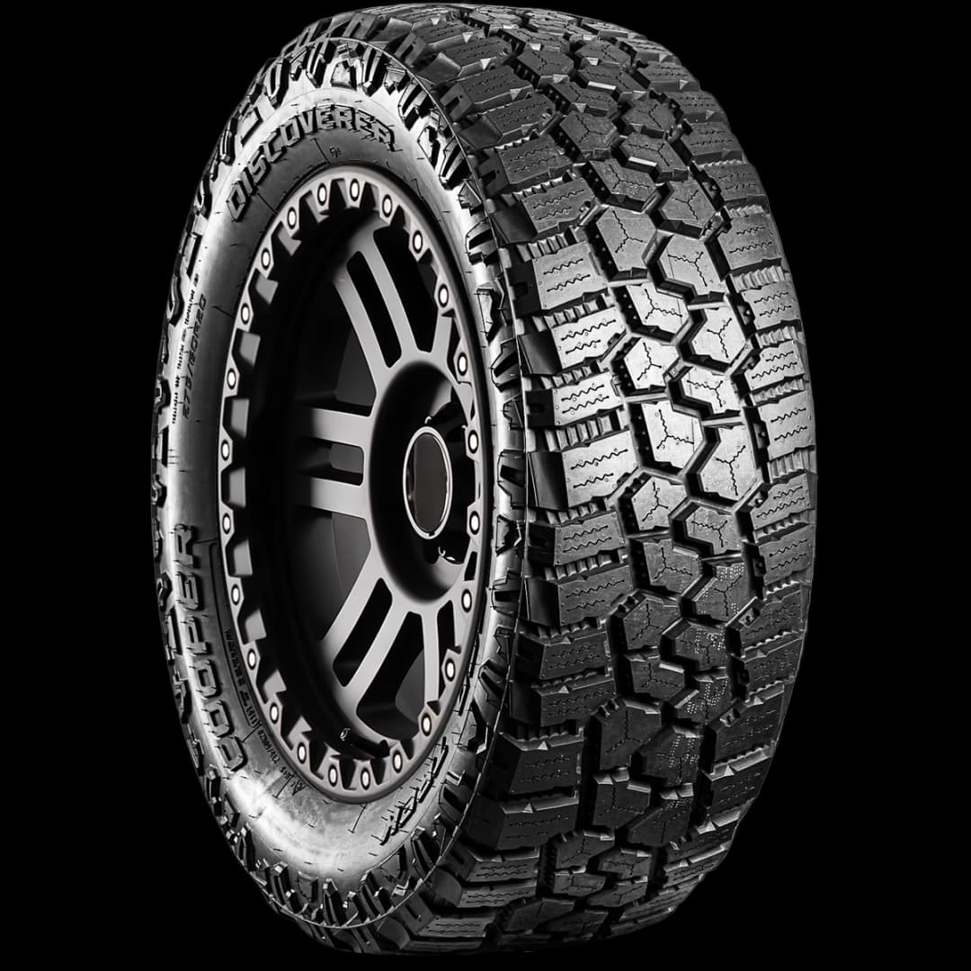 Cooper Discoverer Rugged Trek 20" angled tire