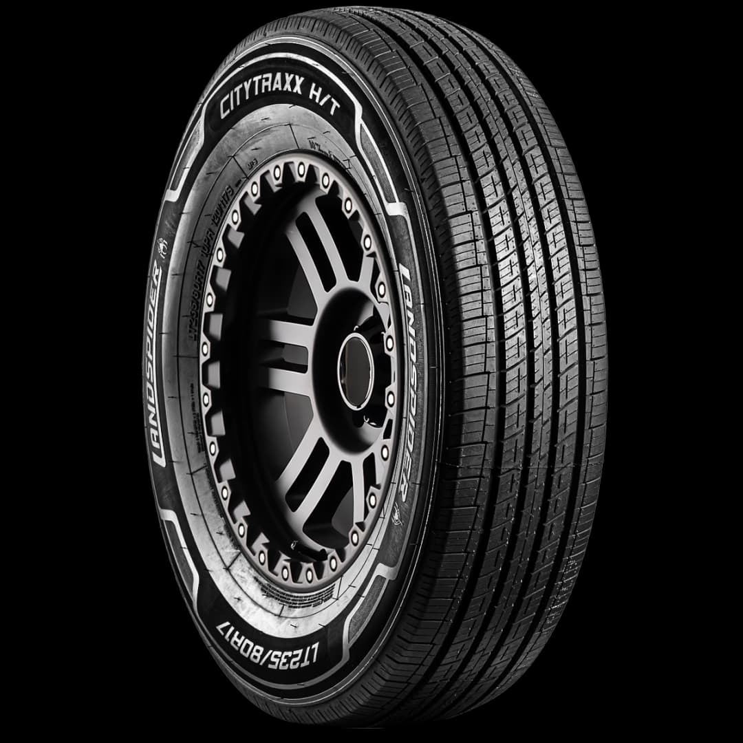 Landspider CityTrax H/T 17" angled tire
