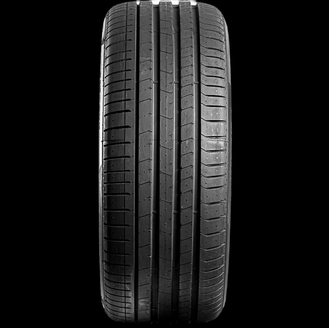 Pirelli Pzero PZ4 Luxury with Noise Cancel 20" front tire