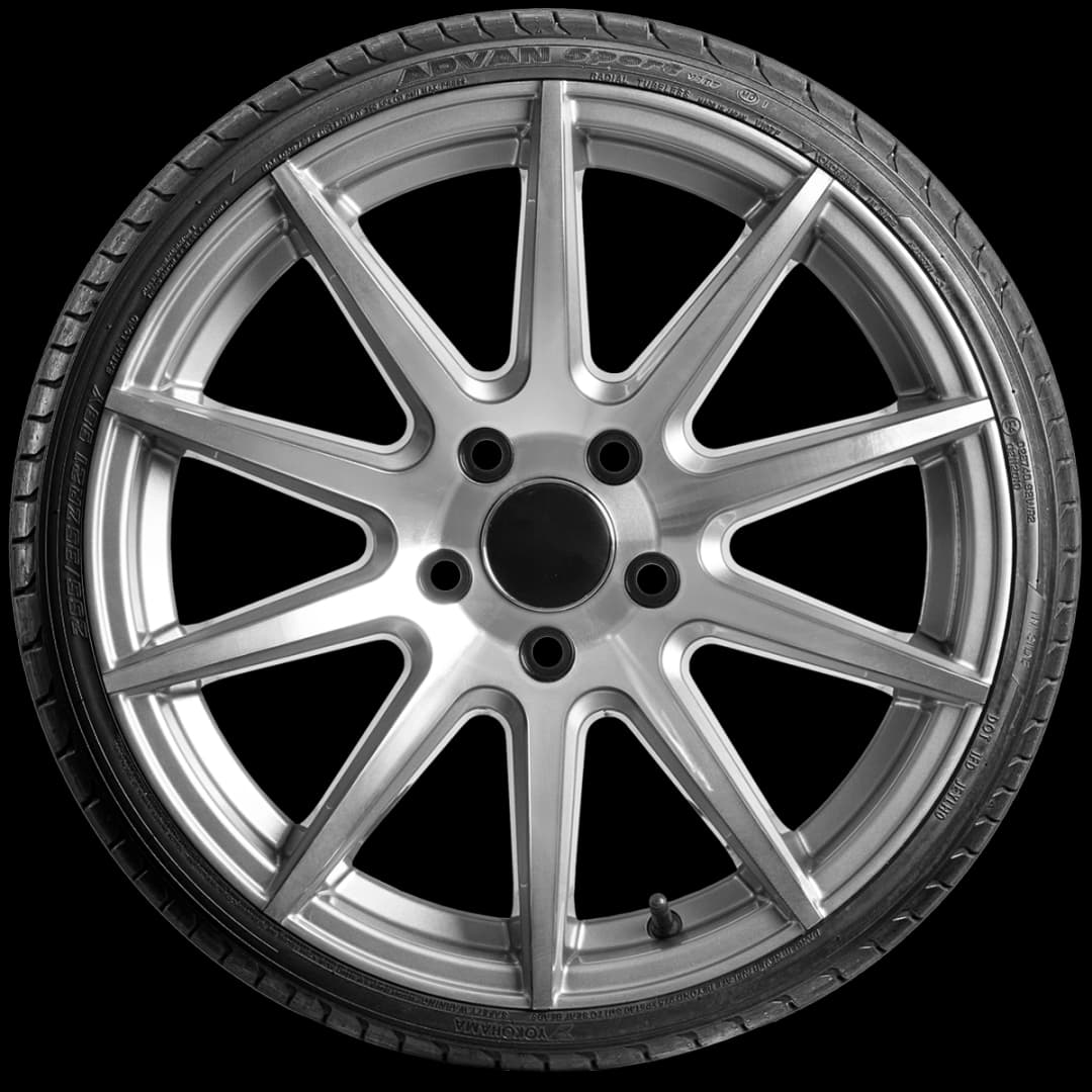 Yokohama Advan Sport V107F 20" side tire