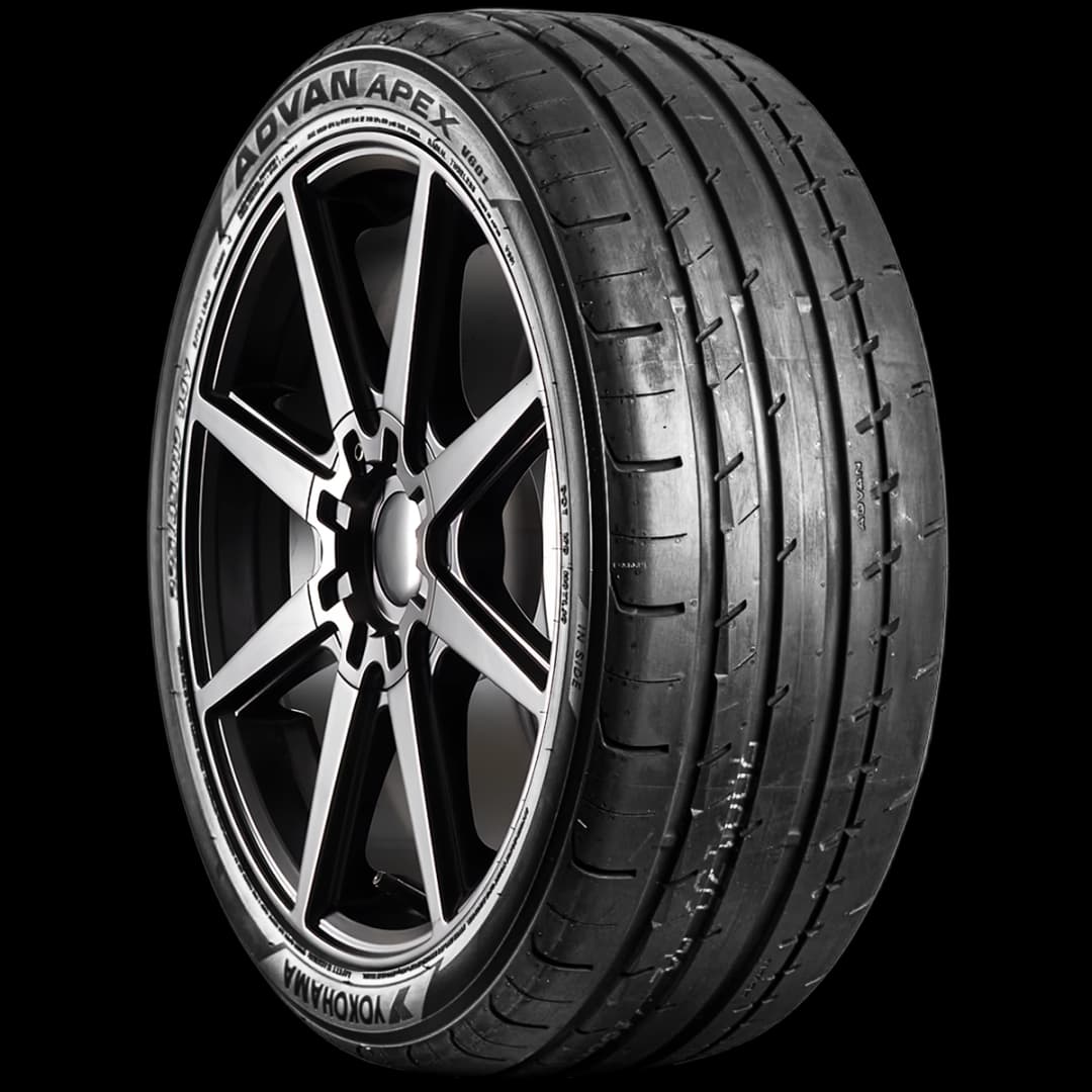 Yokohama Advan Apex V601 17" angled tire