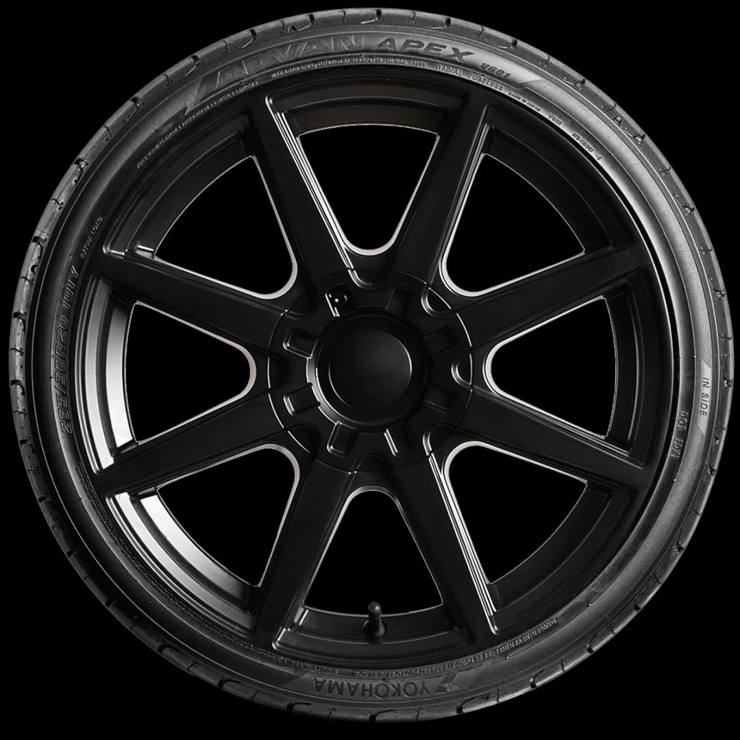 Yokohama Advan Apex V601 20" side tire