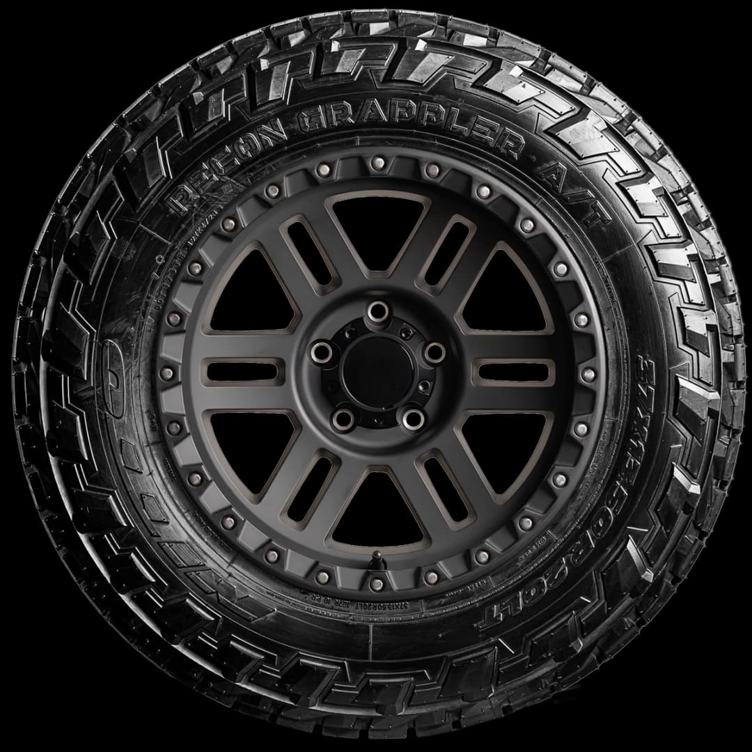 Nitto Recon Grappler AT 20" side tire