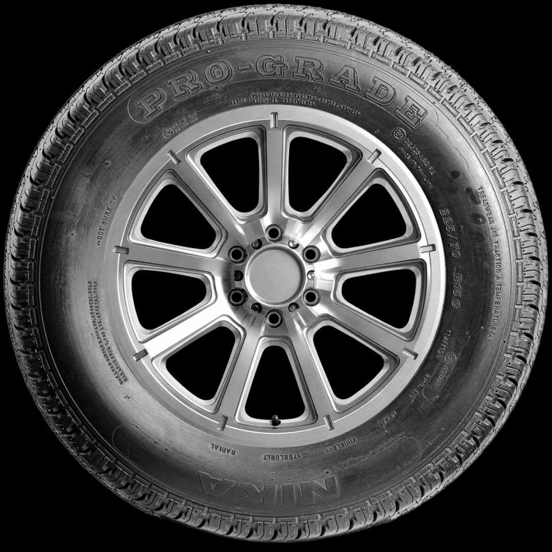 Nika Prograde 17" side tire
