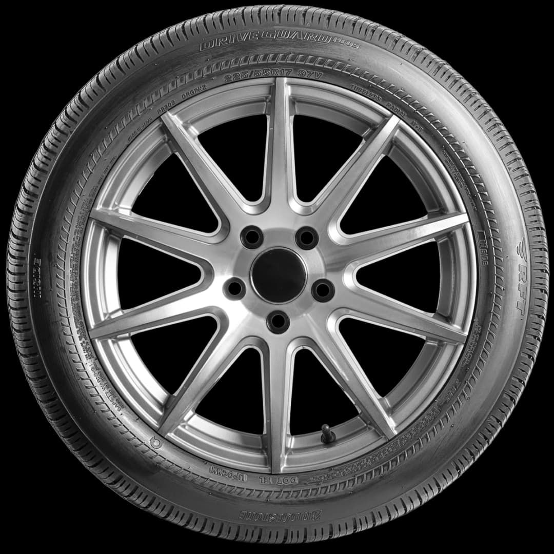 Bridgestone Driveguard Plus 17" side tire