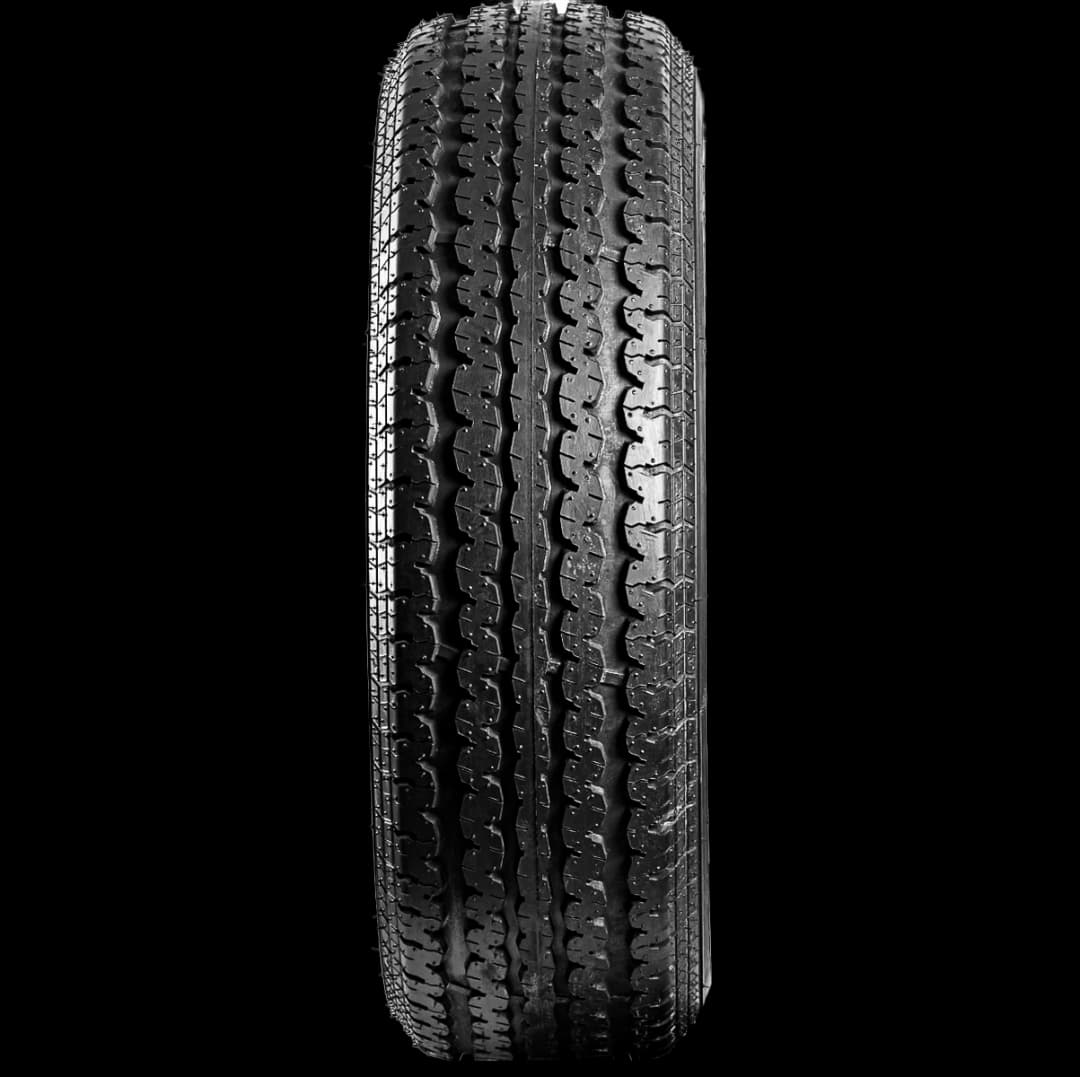 Caraway ST Radial CT921 15" front tire