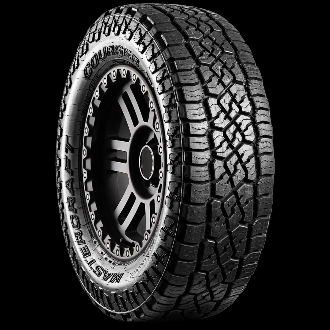 Mastercraft Courser Trail HD 17" angled tire