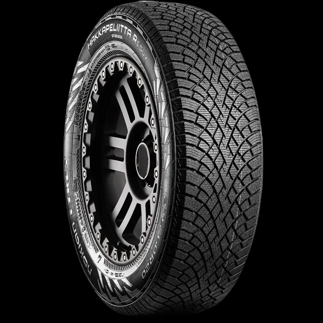 Nokian Hakkapeliitta R5 20" angled tire