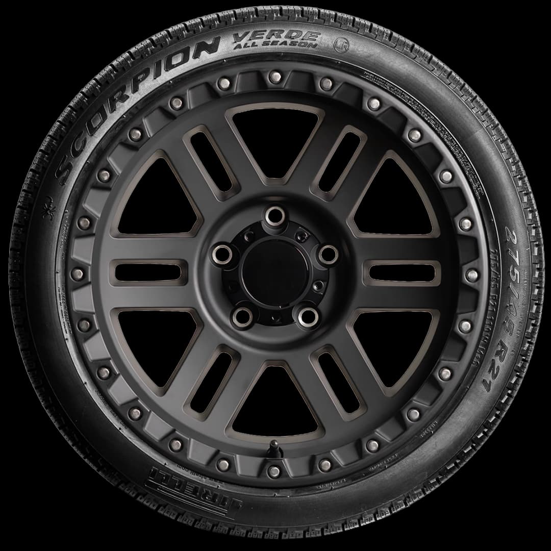 Pirelli Scorpion Verde AS with Noise Canceling 20" side tire