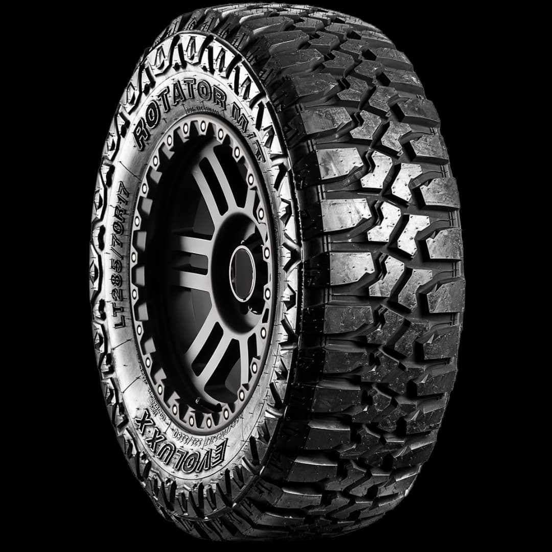 Evoluxx Rotator MT 17" angled tire