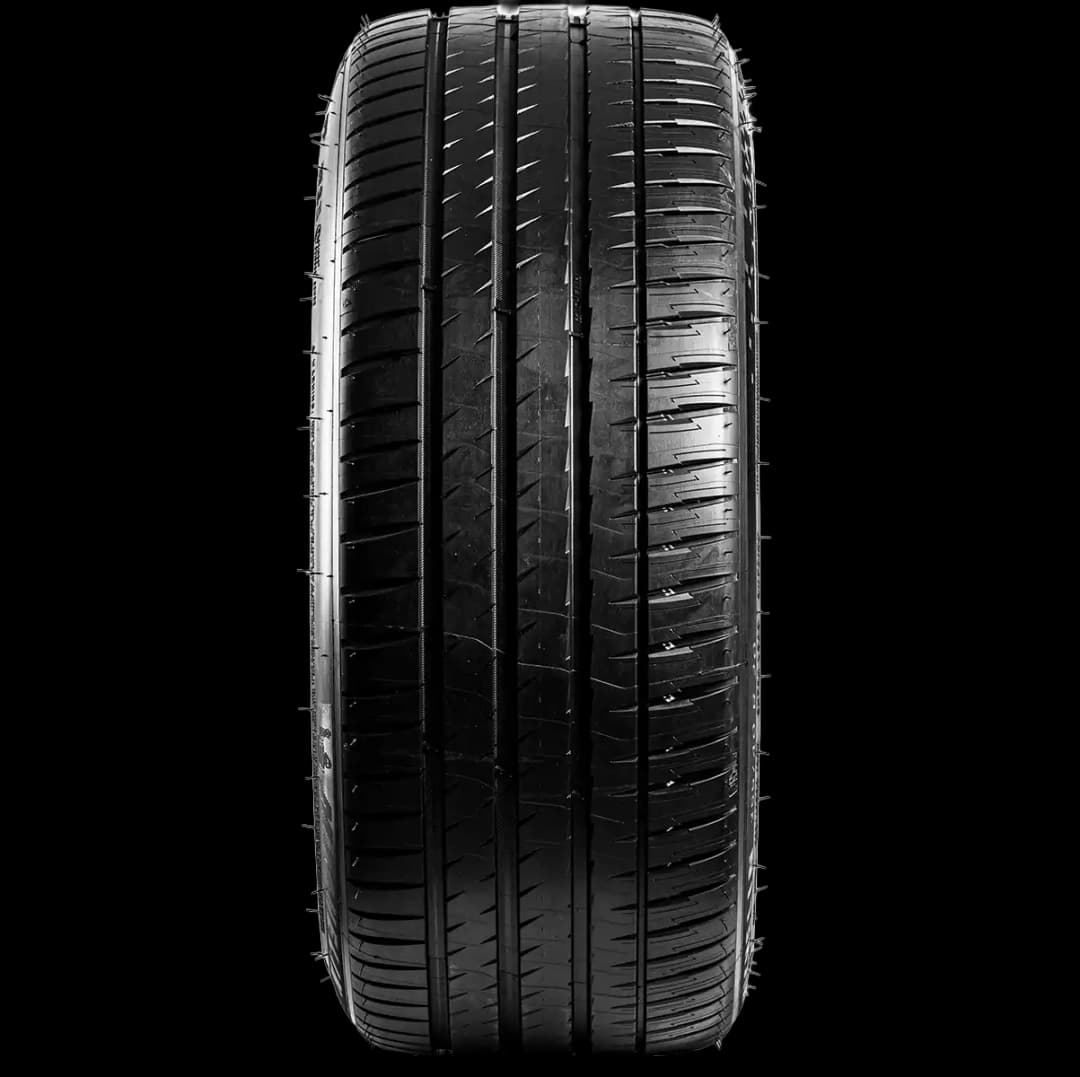 Michelin Pilot Sport EV Acoustic 20" front tire