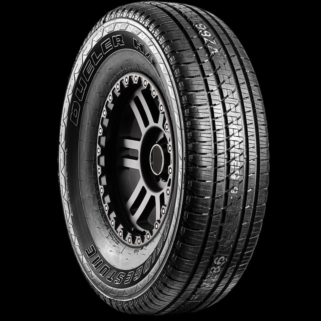 Bridgestone Dueler H/L Alenza 17" angled tire