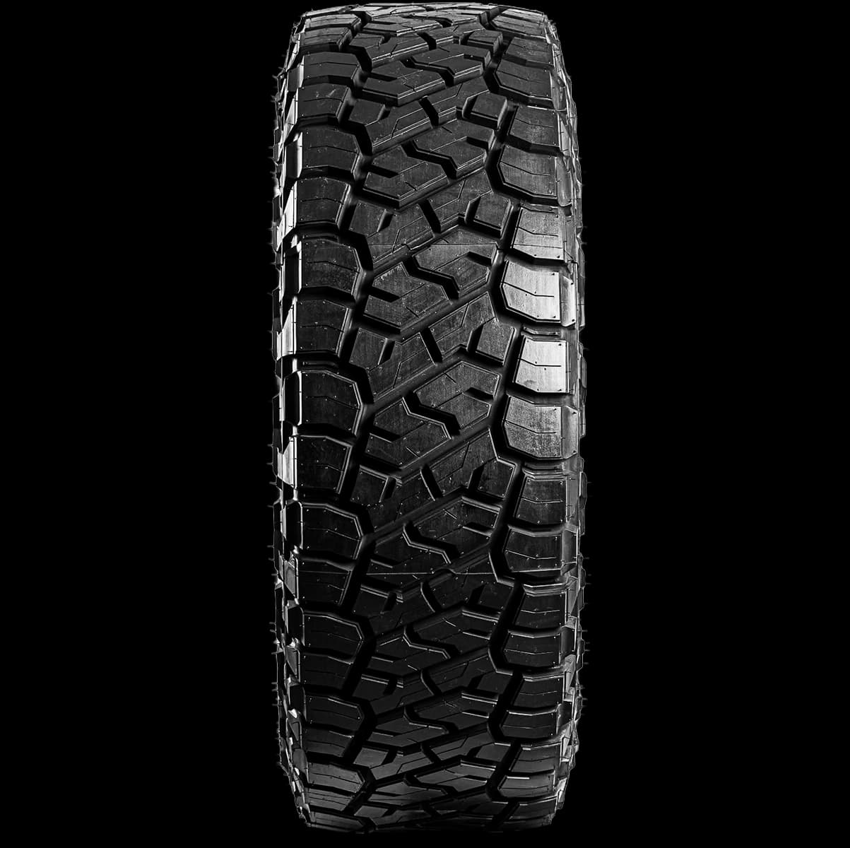 Toyo Open Country R/T Trail 17" front tire