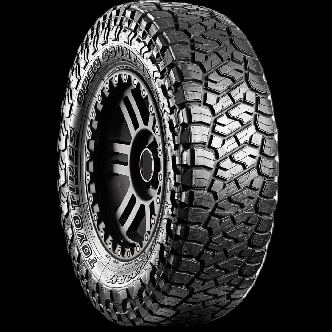 Toyo Open Country R/T Trail 17" angled tire