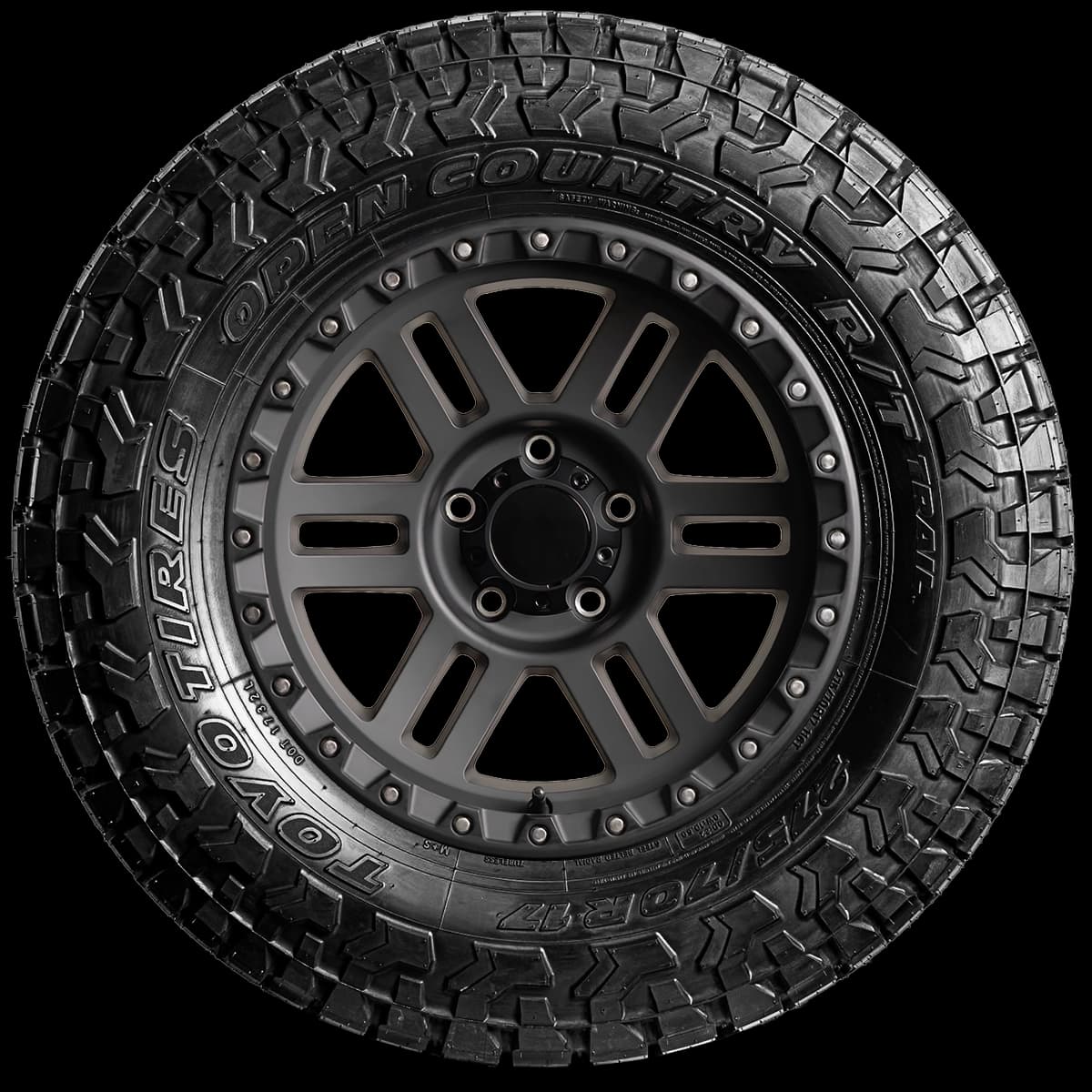 Toyo Open Country R/T Trail 17" side tire