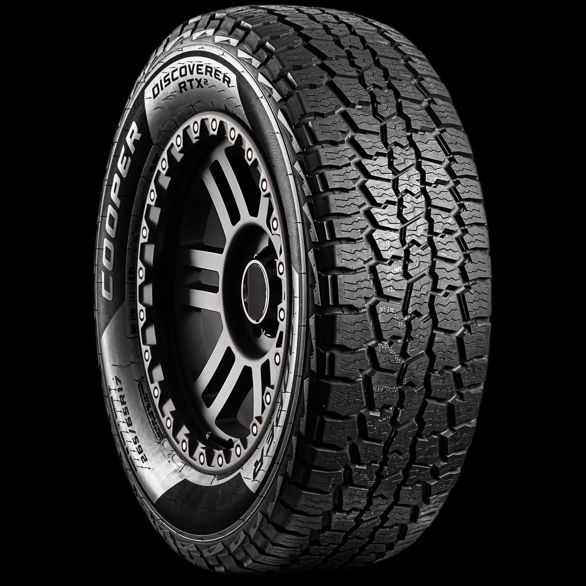 Cooper Discoverer RTX2 17" angled tire