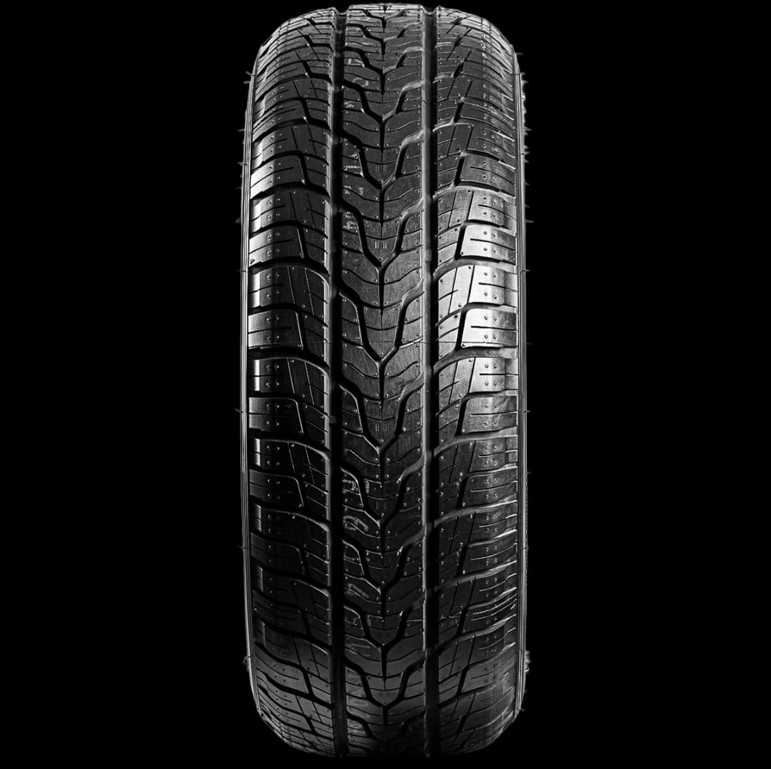 Yokohama Geolandar CV G058 17" front tire