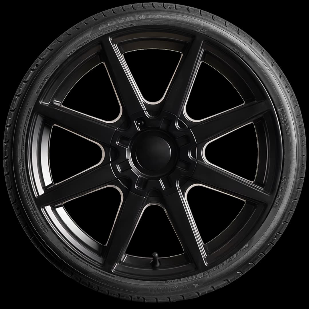 Yokohama Advan Sport V107E 20" side tire