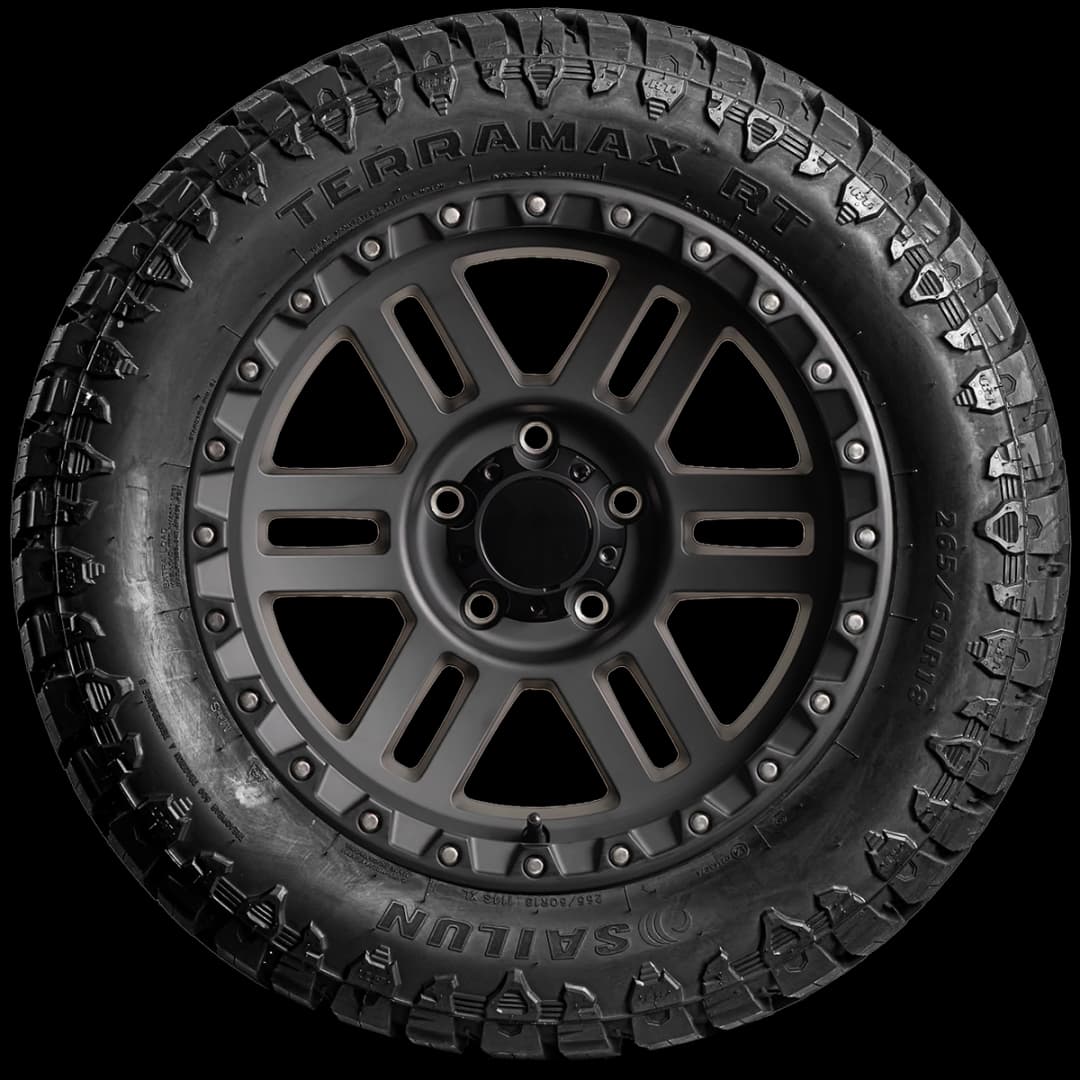 Sailun Terramax R/T 17" side tire
