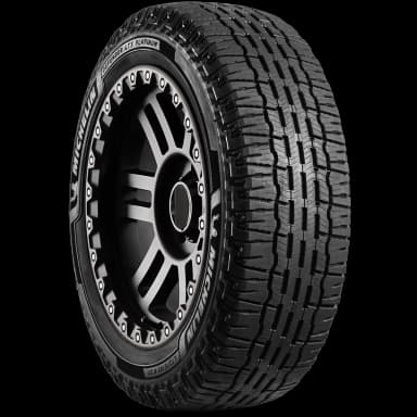 Michelin Defender LTX Platinum tire