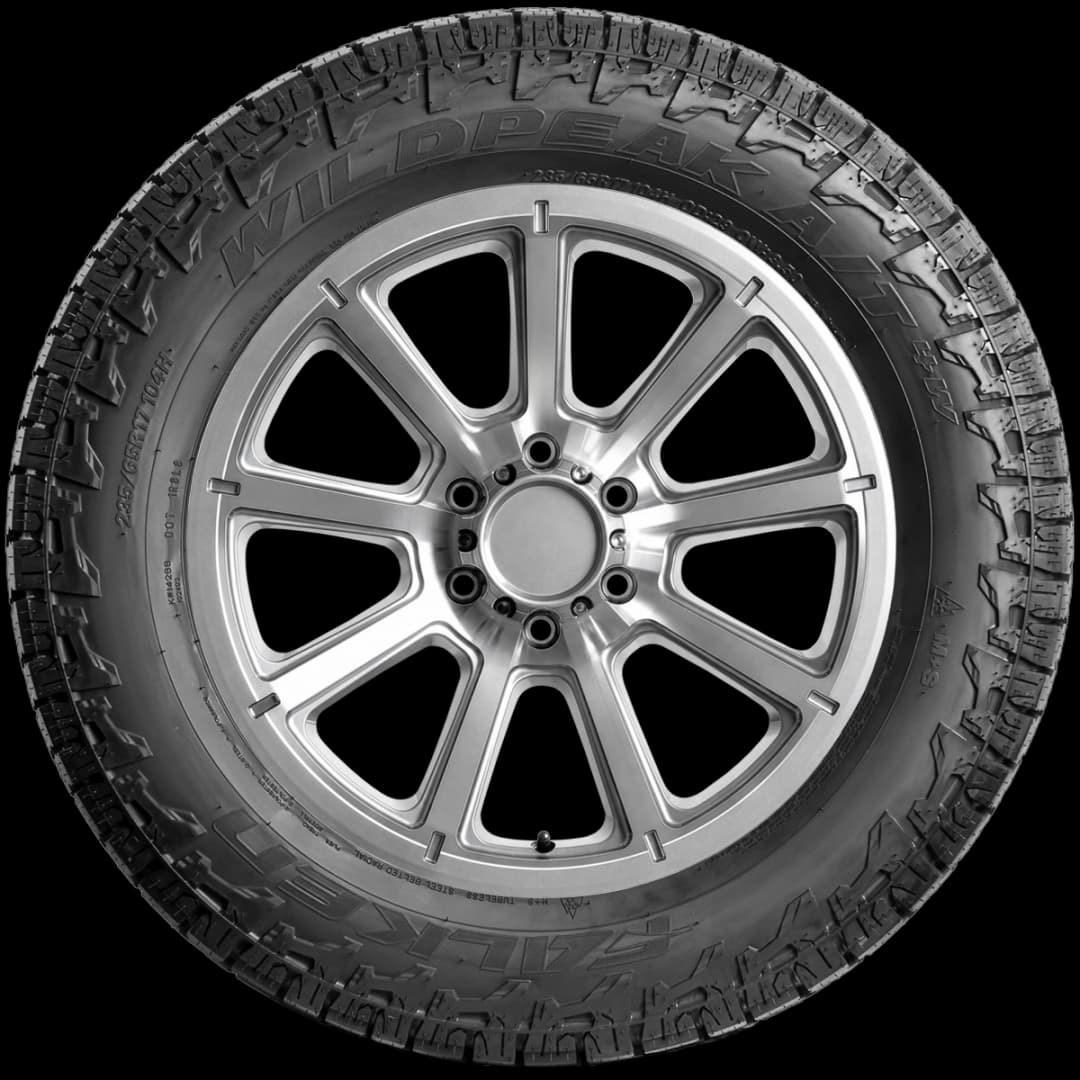 Falken Wildpeak A/T4W 17" side tire