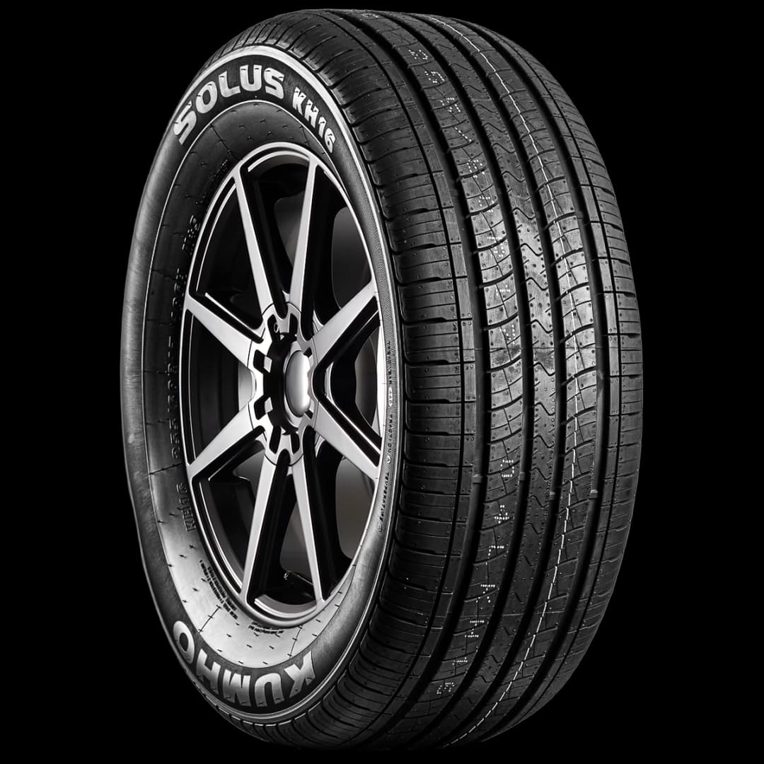 Kumho Solus KH-16 17" angled tire