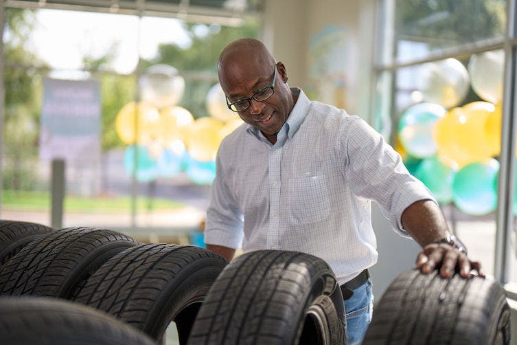 LC Image - What You Should Know When Buying New Tires for Your Vehicle