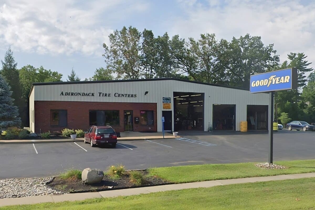 Adirondack SaratogaSprings NY 600x400