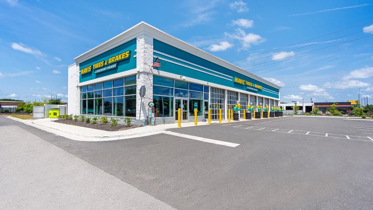 Store_2002 Tire Shop & Auto Repair in Myrtle Beach (Carolina Forest), South Carolina