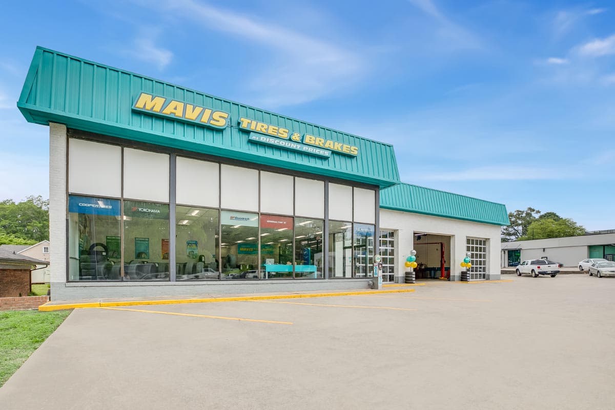 Store_396 Tire Shop & Auto Repair in Spartanburg, South Carolina