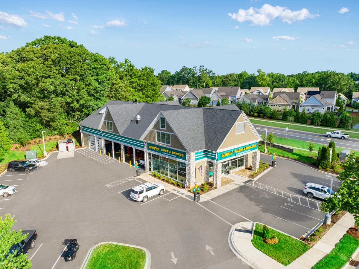 Store_2031 Tire Shop & Auto Repair in Matthews (Austin Village), North Carolina