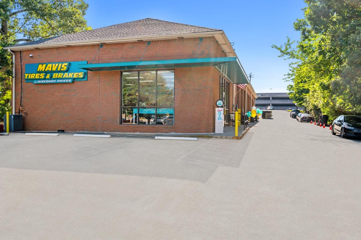 Store_605 Tire Shop & Auto Repair in Decatur (Church st), Georgia